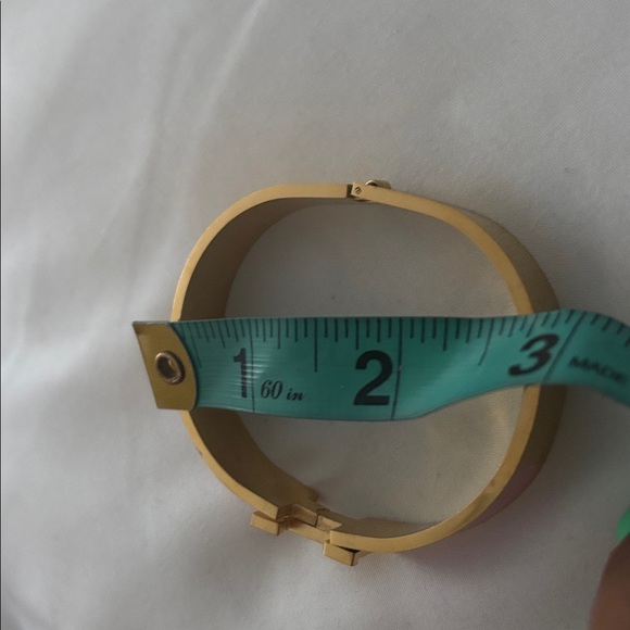 Vintage fashion Elegant Pink and Gold Bracelet - Picture 8 of 11